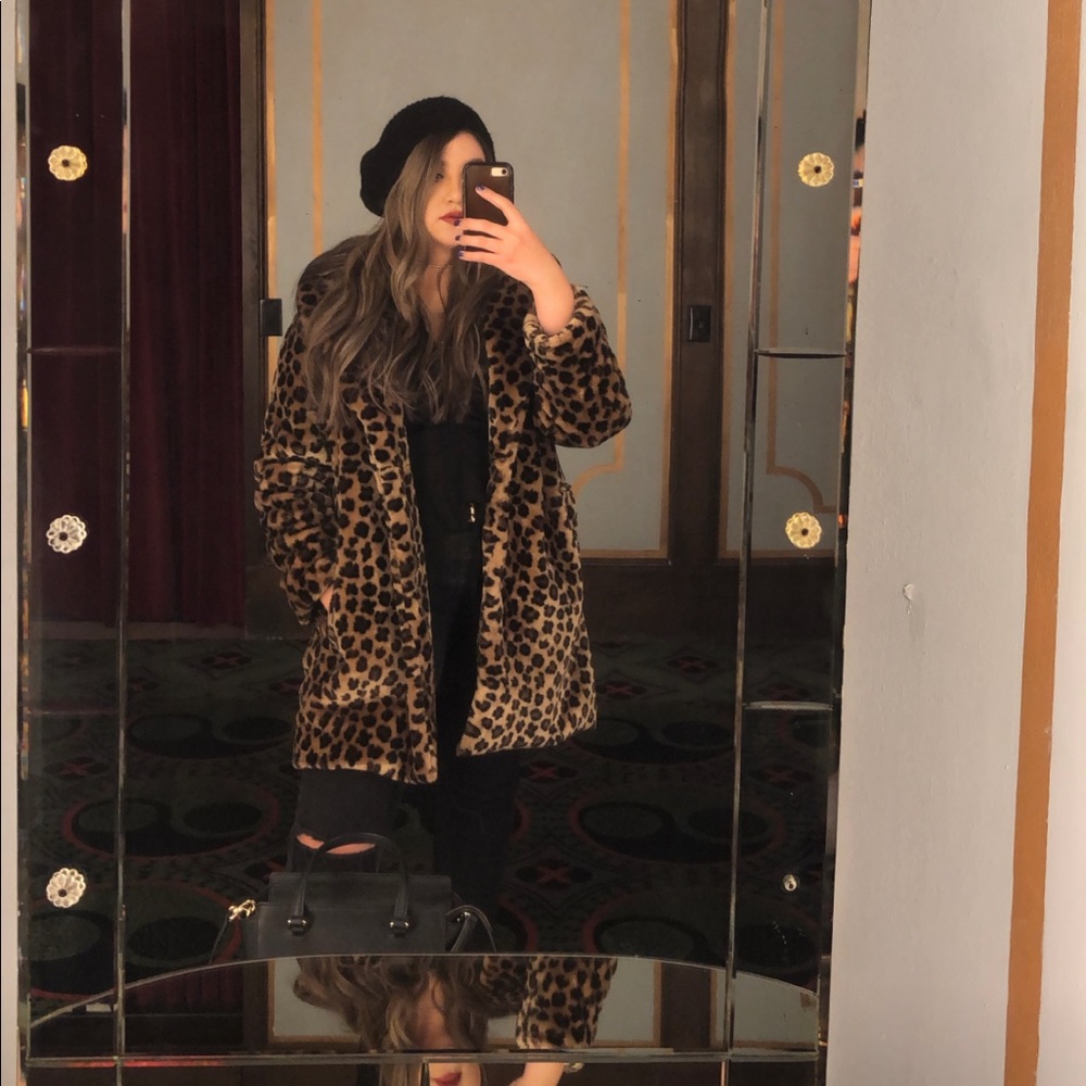 Meet your Posher, Jessica